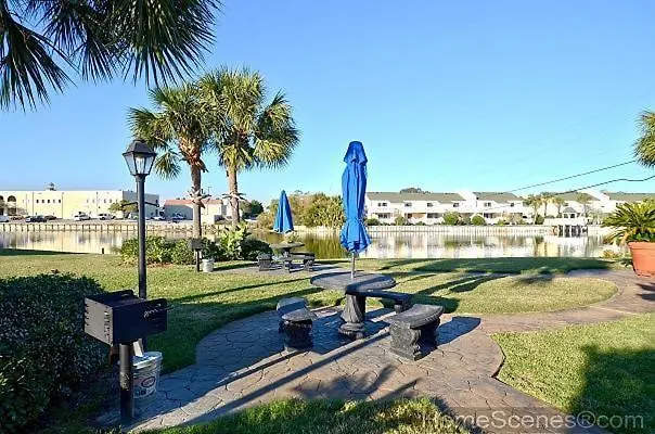 2036 - Shoreline Towers Beachfront Condo Free Beach Setup Destin United States