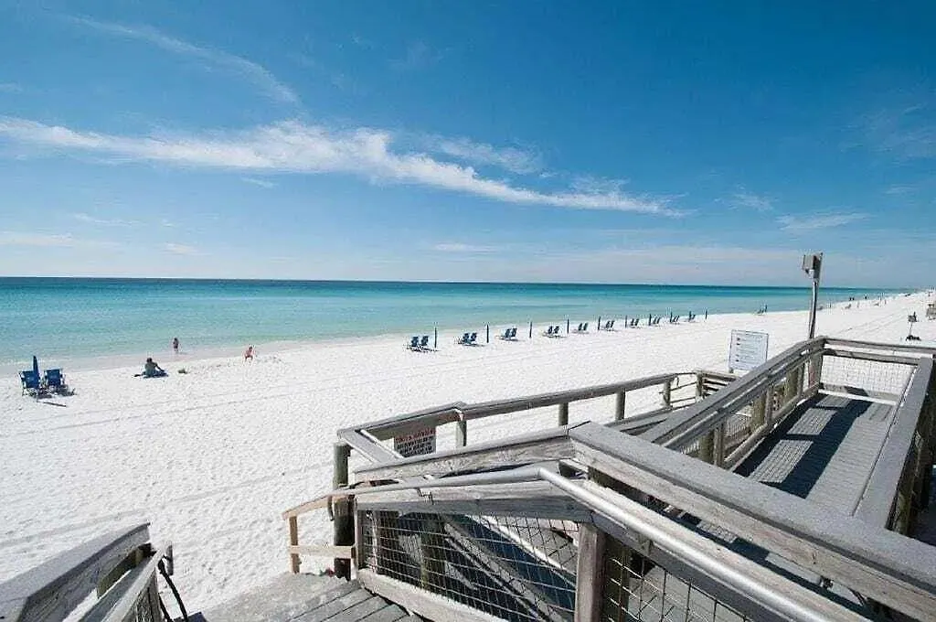 2036 - Shoreline Towers Beachfront Condo Free Beach Setup Destin Holiday home